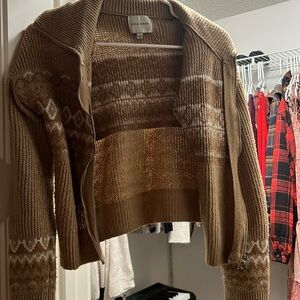 WOMENS SWEATER